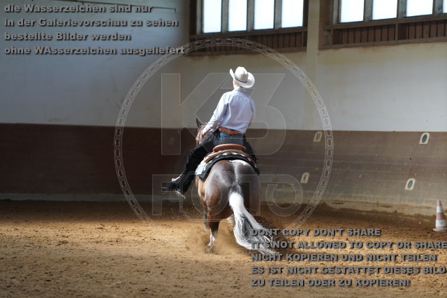 s_A_902965.JPG